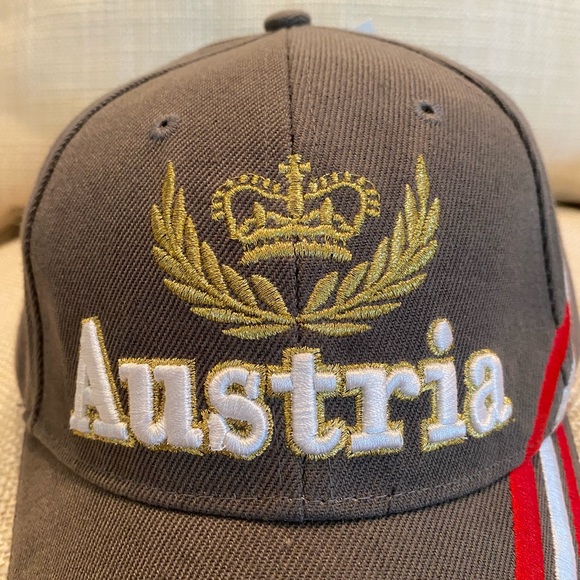 Austria Grey Hat w Gold Embroidered Detailing NWT - Picture 3 of 11